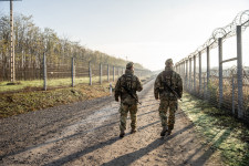 Hat év alatt 600 milliárdnál is többet költött a magyar kormány a menekültválság kezelésére és terrorellenes intézkedésekre