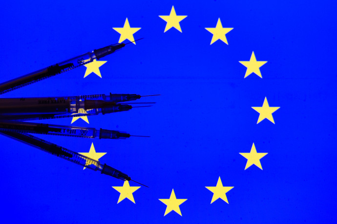 Négymillió extra adag Pfizer-vakcinát oszt szét az Európai Unió