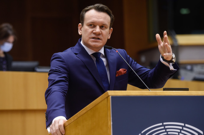 Dominik Tarczyński felszólalása az Európai Parlament csütörtöki vitáján – Fotó: Jan Van de Vel / Európai Parlament