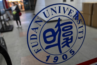 Kínai egyetem Magyarországon: mintha váltósúlyú ökölvívók közé beengednének egy félnehézsúlyút