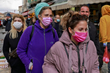 Tömeges oltás mellett is több gátja van a nyájimmunitás elérésének