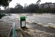 Heves esőzések és árvíz pusztít Ausztrália legnépesebb államában