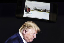 Trumpnak annyira hiányzik a Twitter, hogy saját közösségi platformot alapít