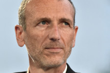 A vezérigazgató, aki túltolta az emberarcú kapitalizmust, ezért lapátra tették