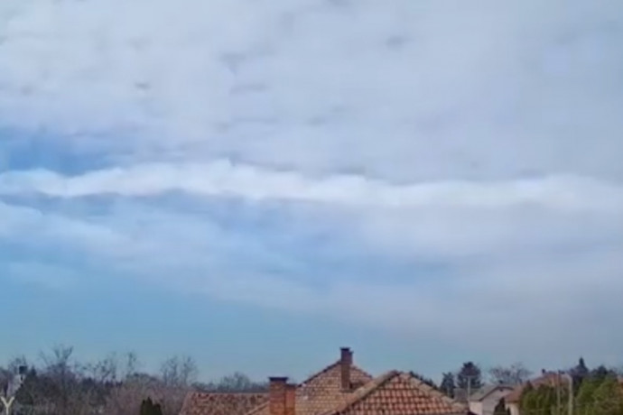 Ritka felhők jelentek meg Szeged felett