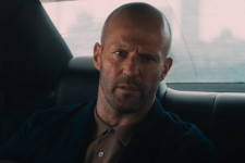 Jason Statham hatalmasat pusztít Guy Ritchie új filmjében
