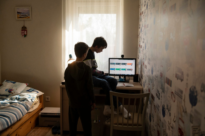 November óta nem kaptak kompenzációt az ingyenes internetért a szolgáltatók