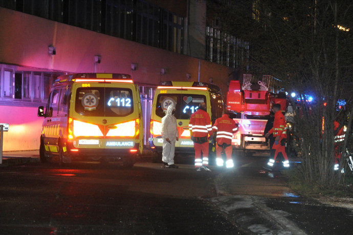 Életveszélyesen megégett egy beteg a Margit kórházban keletkezett tűzben