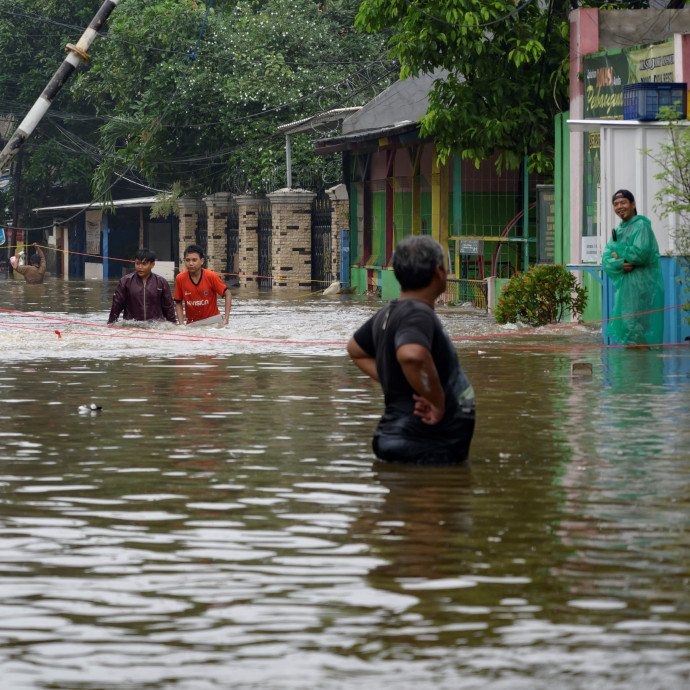 A klímaváltozás és az urbanizáció a szemünk láttára süllyeszt el egy nagyvárost