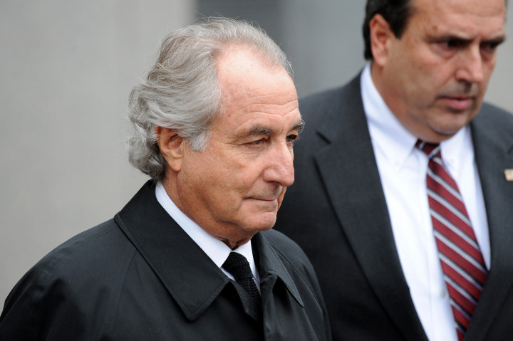 Meghalt Bernard Madoff, minden idők legeredményesebb piramisjátékos csalója