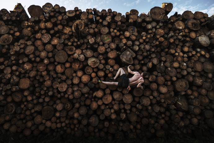 Log Pile Bouldering – Adam Pretty / Getty Images – Ausztrália