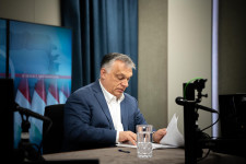 Senki nem ússza meg Orbán szerint: vagy beoltatja magát, vagy meg fog fertőződni