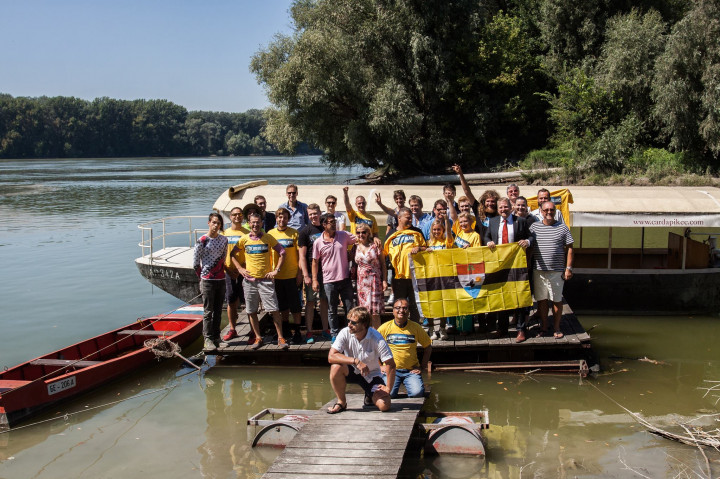 Vít Jedlička Liberland többi „alapítójával” – Fotó: David Tesinsky Photo Fanclub / Liberland / Facebook
