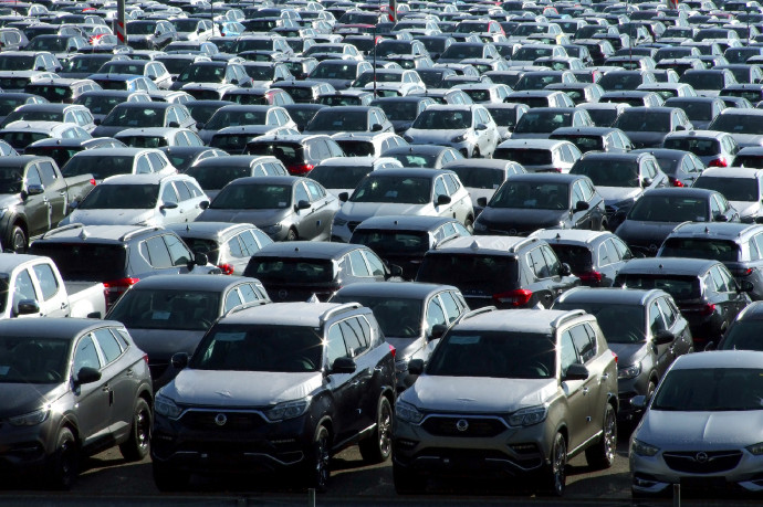 Hidegzuhany a használt autók piacán, 33 százalékkal nőttek az árak