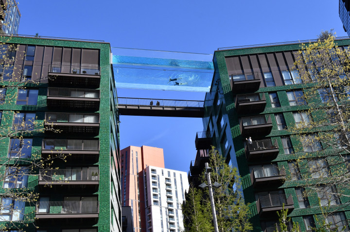 35 méter magasan lévő medence is van London legújabb luxuslakóparkjában