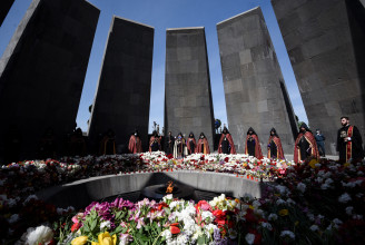 Joe Biden népirtásnak ismerné el, hogy a széteső török birodalomban másfél millió örményt mészároltak le