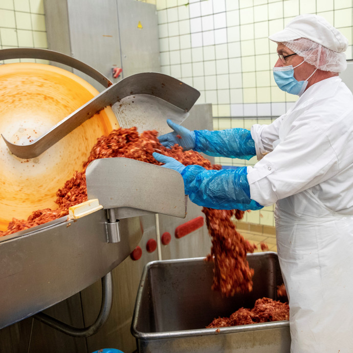 Kenyér, tej, tojás, hús, üdítő, ásványvíz – minden drágulni fog