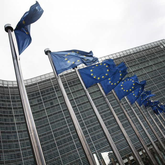 A Szputnyikkal és Sinopharmmal oltottak esélyei sem rosszak az európai vakcinaútlevélre
