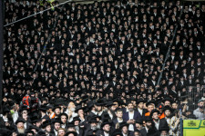 Több tucat embert tapostak halálra az éves izraeli zsidó ünnepi fesztiválon
