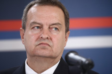 Horvátország és Koszovó „fegyvertársak” a szerb parlamenti elnök szerint