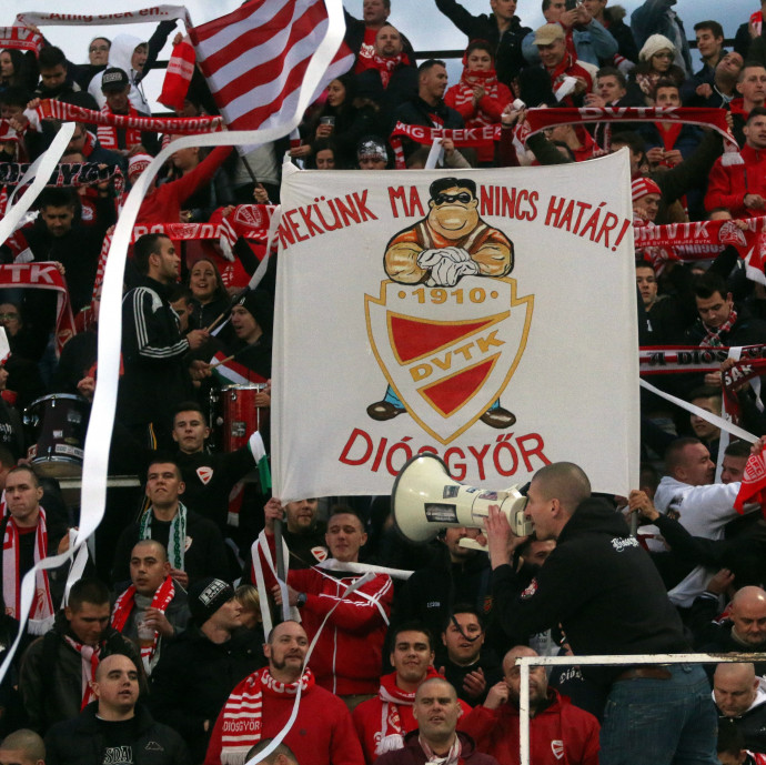 Magyar foci jövőre: Szíjj László kis csapata játszik Szíjj László nagy csapata ellen