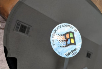 Egy Reddit-felhasználó bakelitlemezre tette a Windows 95 hangjait