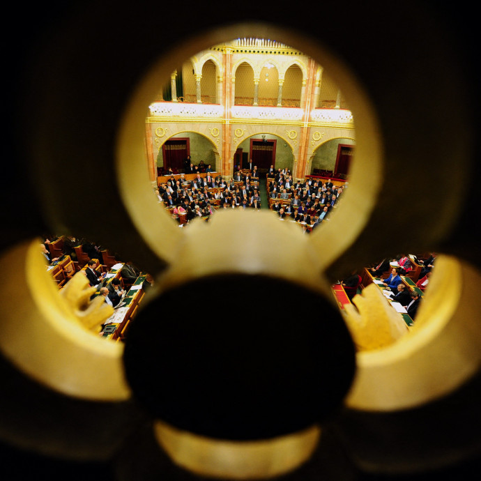 A módosított magyar költségvetés tele van átláthatatlan és trükkös számítással