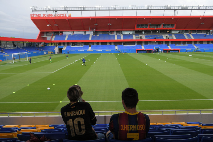 Tűrhetetlen nyomásgyakorlásnak tekintik a Szuperligához ragaszkodó klubok az UEFA fegyelmi eljárását