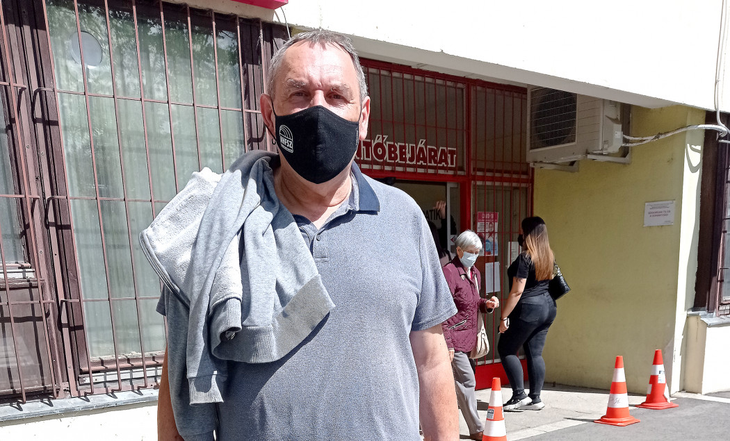 Tibor a visszarendelt Covid-betegek egyike – Fotó: Sudár Ágnes / Telex
