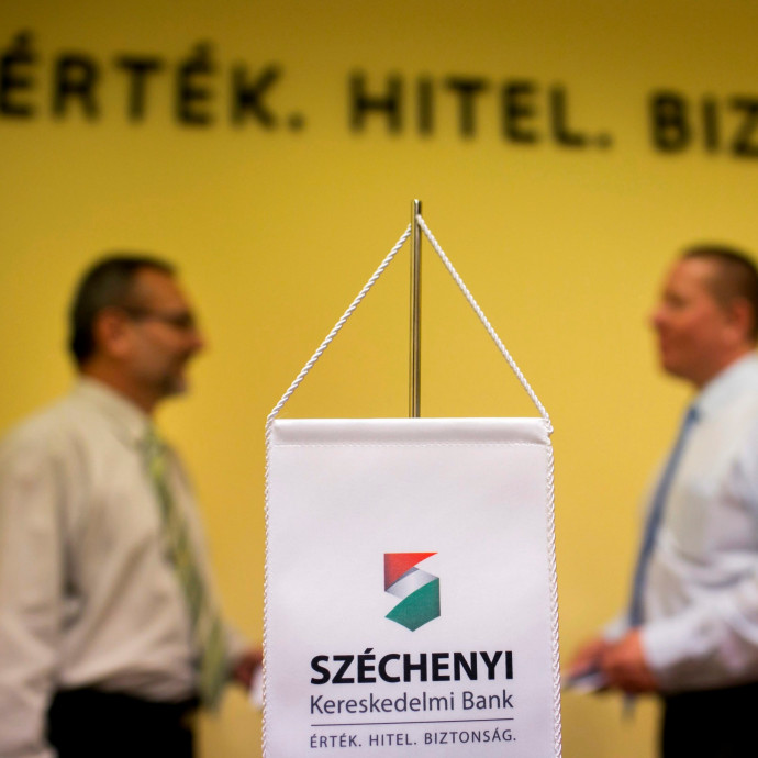 Féláron vették meg Széchenyi István hagyatékát a gyanú szerint bűnszervezetben bedöntött banktól