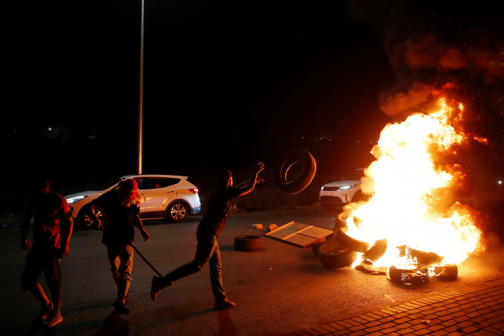 Palesztin tüntetők Jeruzsálemben 2021. május 12-én – Fotó: Mohamad Torokman / Reuters