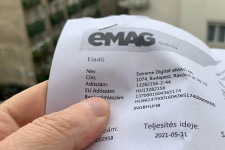 Megbírságolták az Emagot, 3000 forint értékű kupont kapnak a vásárlók