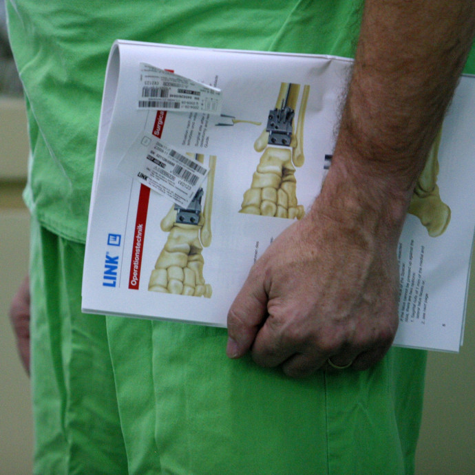 Az egész EU-ban nálunk sújtják a legtöbb embert a járvány miatt elhalasztott orvosi vizsgálatok és beavatkozások