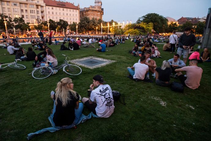 A huszonévesek 60 százalékának van félretett pénze