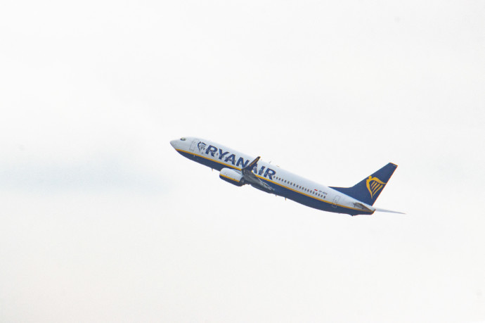 Rekordveszteséget jelentett a Ryanair az elmúlt egy évre
