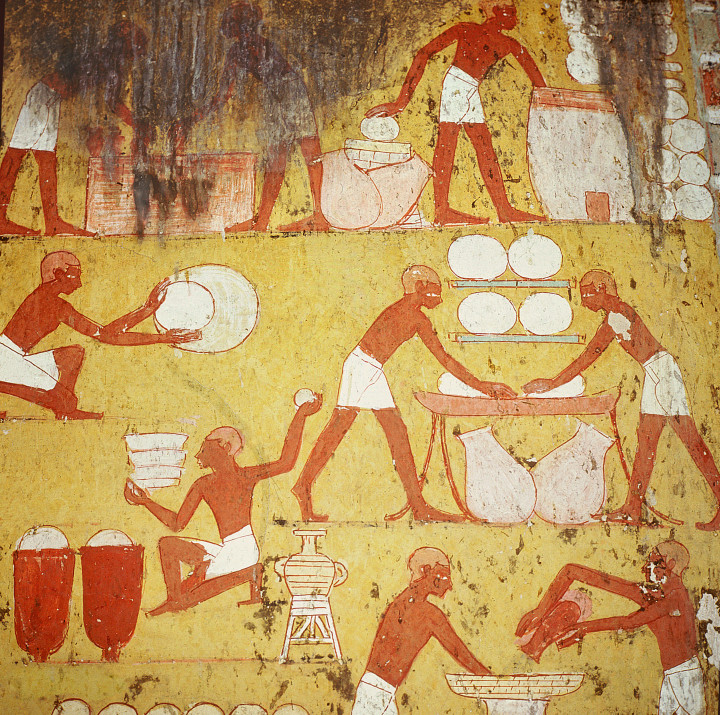 A kenyérkészítés folyamata egy ősi egyiptomi sírban talált festményen – Fotó: Werner Forman / Universal Images Group / Getty Images
