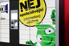 Az Alza Csehországban elkezdi az élelmiszerszállítást a csomagautomatákba