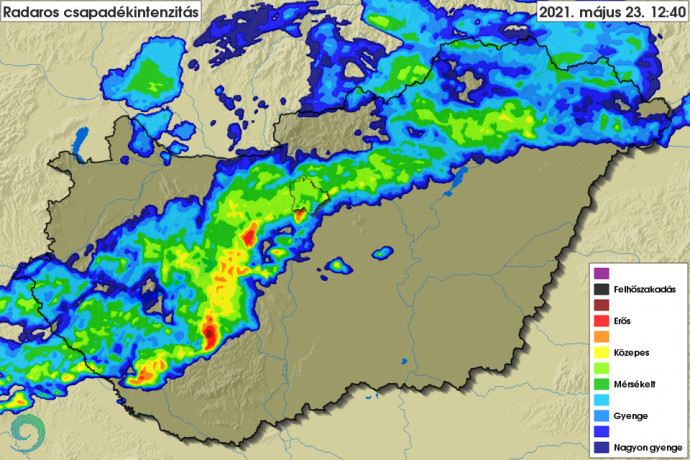 Szupercellás zivatar alakult ki a Dél-Dunántúlon, az Alföldön jégeső is előfordulhat