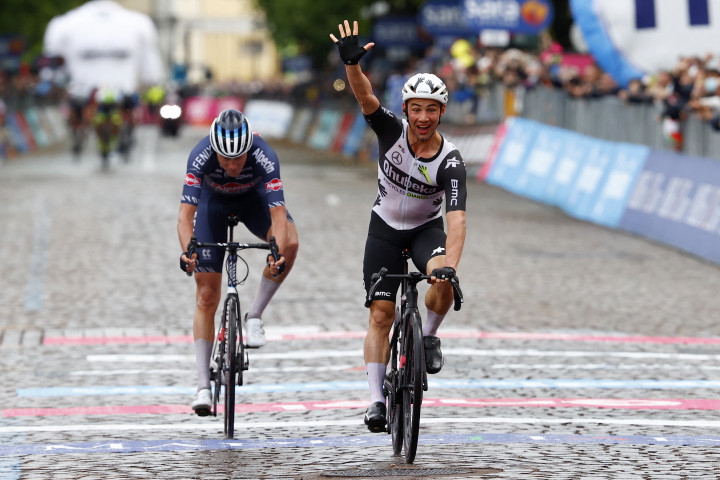 Victor Campenaerts nyerte a Giro d'Italia 15. szakaszát egy szökés végénFotó: Luca Bettini/AFP