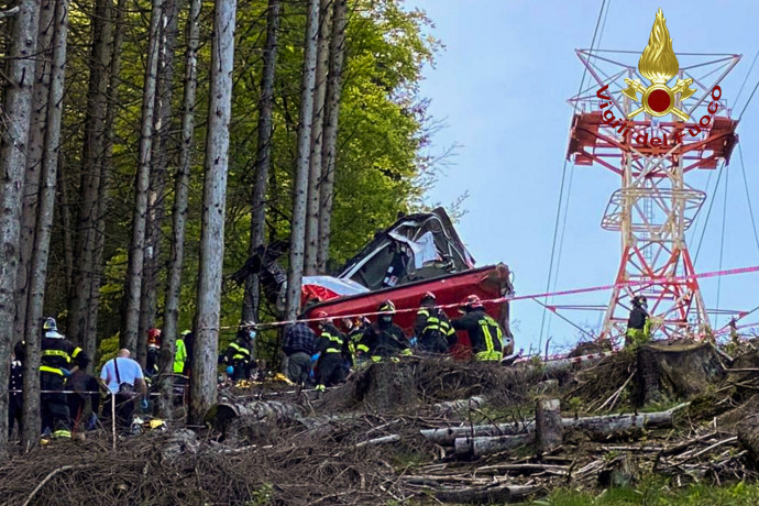 Nem működött a vészfék az Olaszországban lezuhant felvonókabinnál