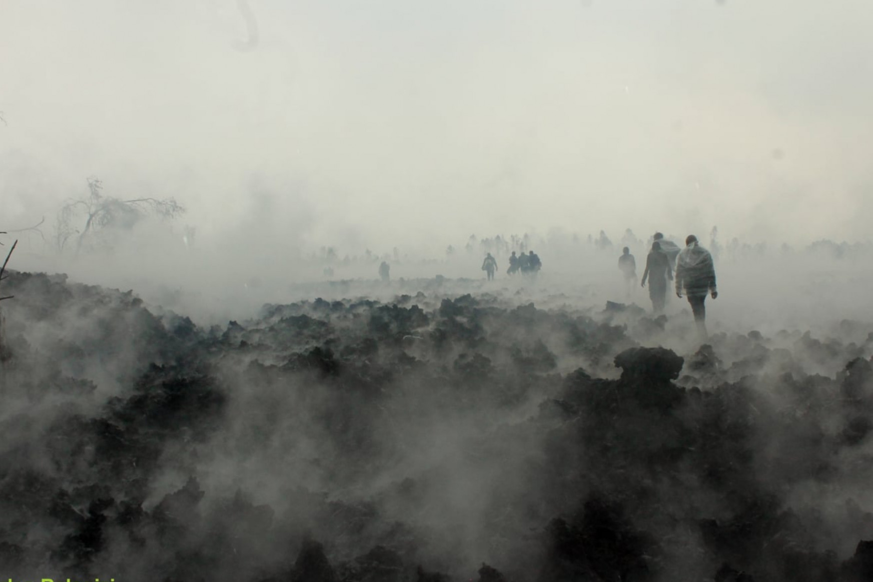 Rémület és káosz a Föld egyik legveszélyesebb vulkánja közelében
