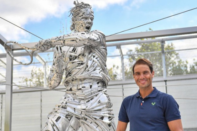 Nadal szobrot kapott a Roland Garroson