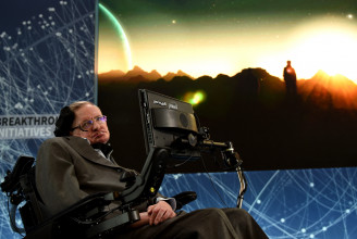 Különleges archívumban gyűjtik össze Stephen Hawking tudományos munkásságát