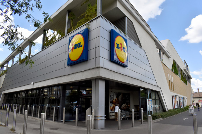 Hosszas küzdelem után megelőzte a Lidl a Tescót a boltok rangsorában