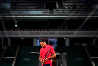 Roger Federer visszalépett a Roland Garroson