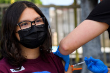 Miért halogatjuk a 12-15 éves korosztály beoltását?