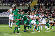 Sok átlövés és kevés kidolgozott helyzet, de a válogatott veretlensége megmaradt