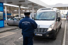 Többen jelezték, hogy nem engedik át őket az ukrán határon, mert orosz vakcinával vannak beoltva