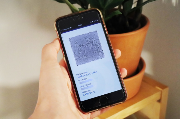 Csak június végétől váltja ki az uniós zöldkártyát a magyar digitális védettségi igazolvány