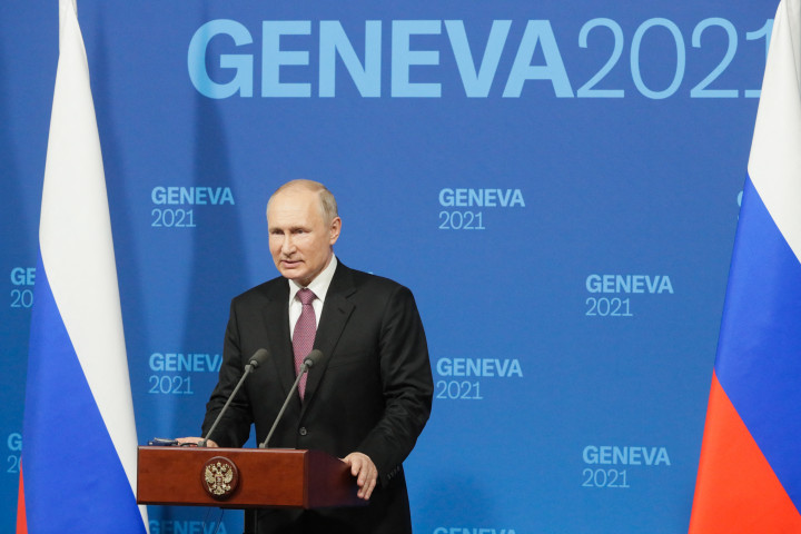 Putyin sajtótájékoztatója a találkozó után – Fotó: Mikhail Metzel / POOL / Sputnik via AFP